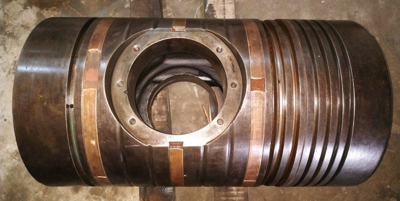 PISTON CROWN WITH SKIRT